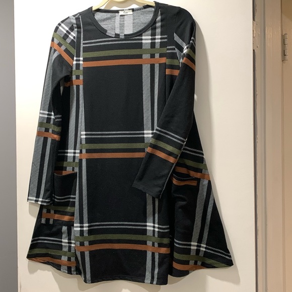 egy Tops - A-Line swing top S black plaid